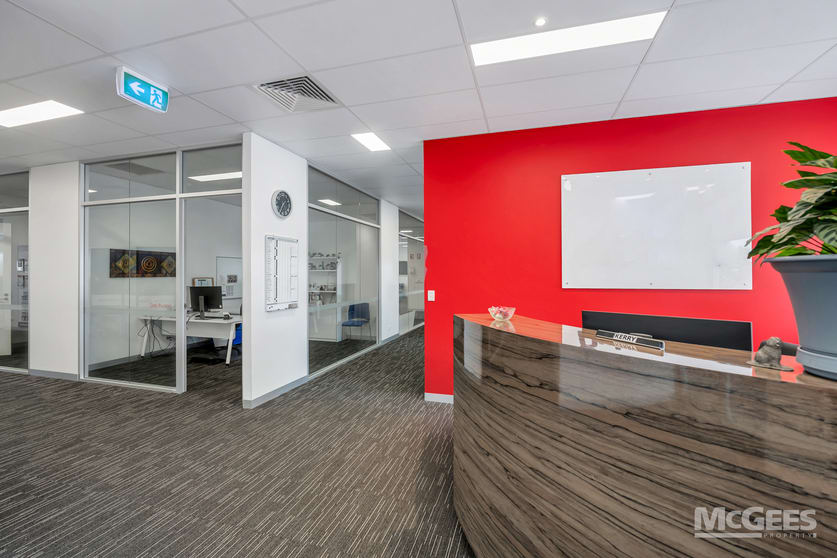 Click to view all images 107 Sir Donald Bradman Drive Hilton SA 5033 - Image 2