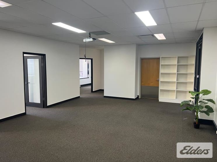 Click to view all images 10/14 Browning Street South Brisbane QLD 4101 - Image 2