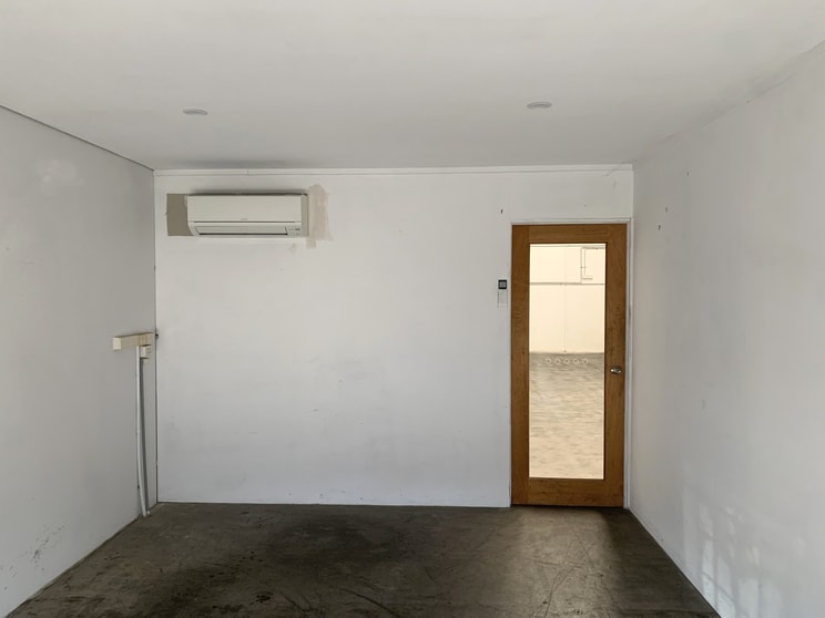Click to view all images Unit 2, 6-8 Amber Drive Tweed Heads South NSW 2486 - Image 3