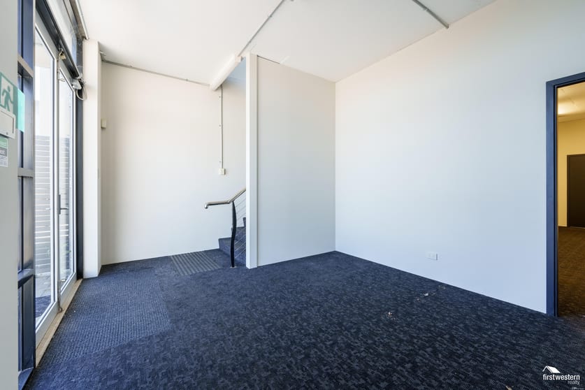 Click to view all images 2/72 Berriman Drive Wangara WA 6065 - Image 2