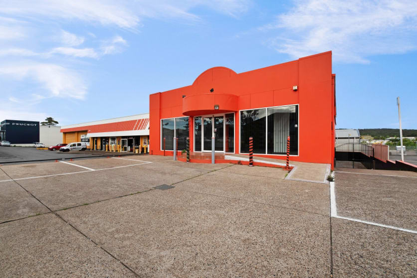 Click to view all images 25 Pacific Highway Gateshead NSW 2290 - Image 1