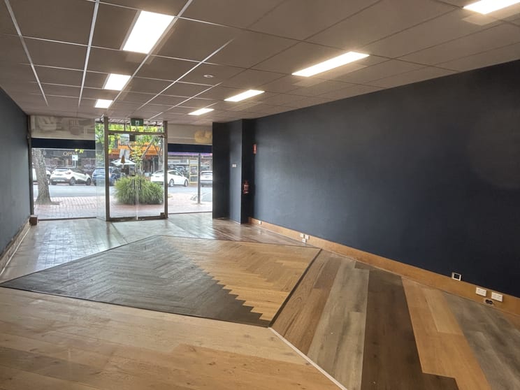 Click to view all images 103 Main Street Croydon VIC 3136 - Image 3