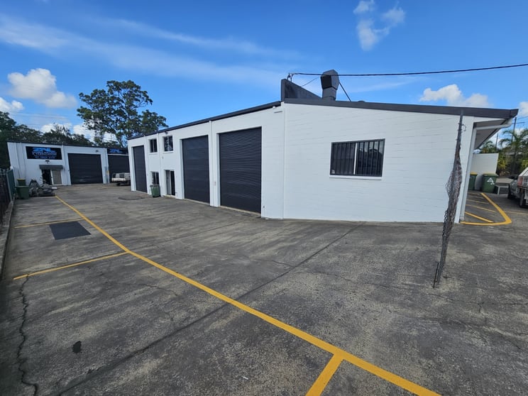 Click to view all images 1 & 1A/255 South Street Cleveland QLD 4163 - Image 2