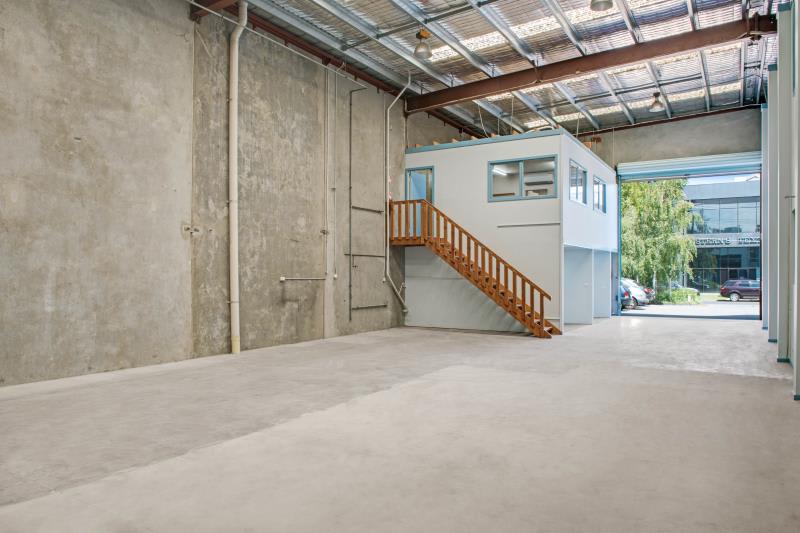 Click to view all images 10 Harper Street Abbotsford VIC 3067 - Image 2