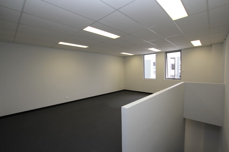 Click to view all images 18/110 Inspiration Drive Wangara WA 6065 - Image 3
