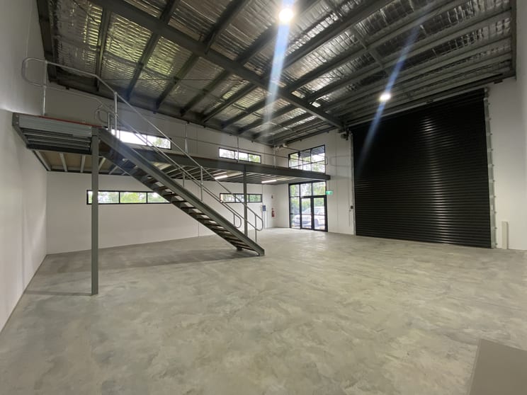Click to view all images 5/6 Whitelaw Place Richlands QLD 4077 - Image 2