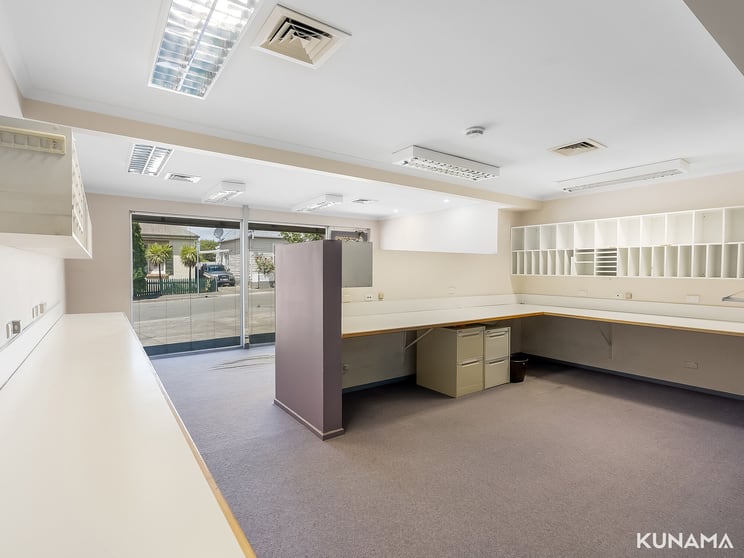 Click to view all images 47 Wellington Street North Hobart TAS 7000 - Image 2