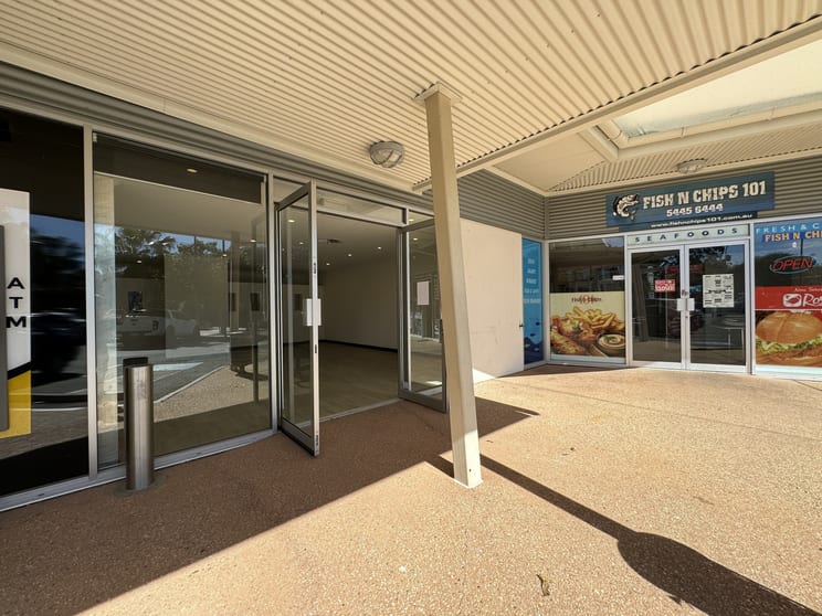 Click to view all images Shop 2/1 Chancellor Village Boulevard Sippy Downs QLD 4556 - Image 1