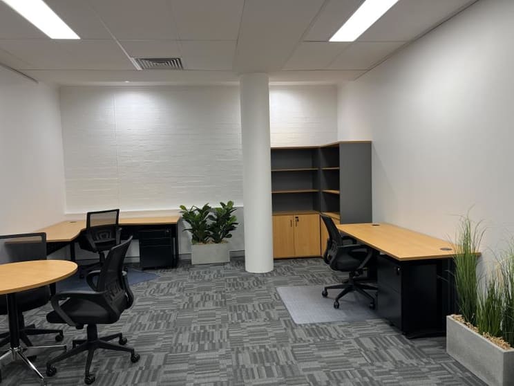 Click to view all images Level 1 Suite 5 - Office 9/122-124 Kite Street Orange NSW 2800 - Image 1
