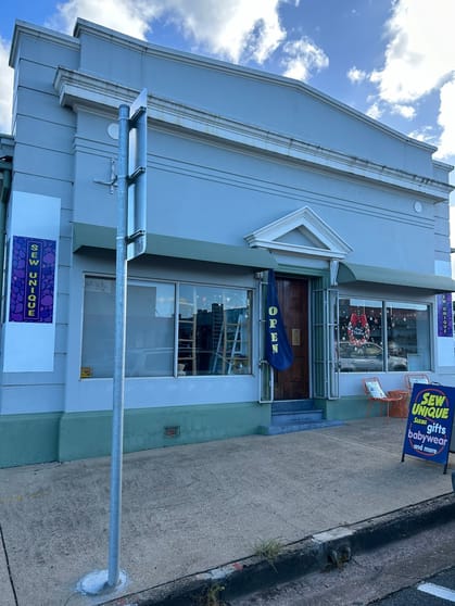 Click to view all images 13 Central Street Sarina QLD 4737 - Image 1