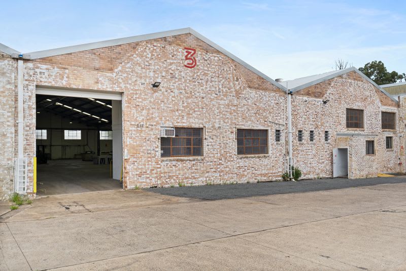 Click to view all images Unit 3 19 Harris Street St Marys NSW 2760 - Image 1