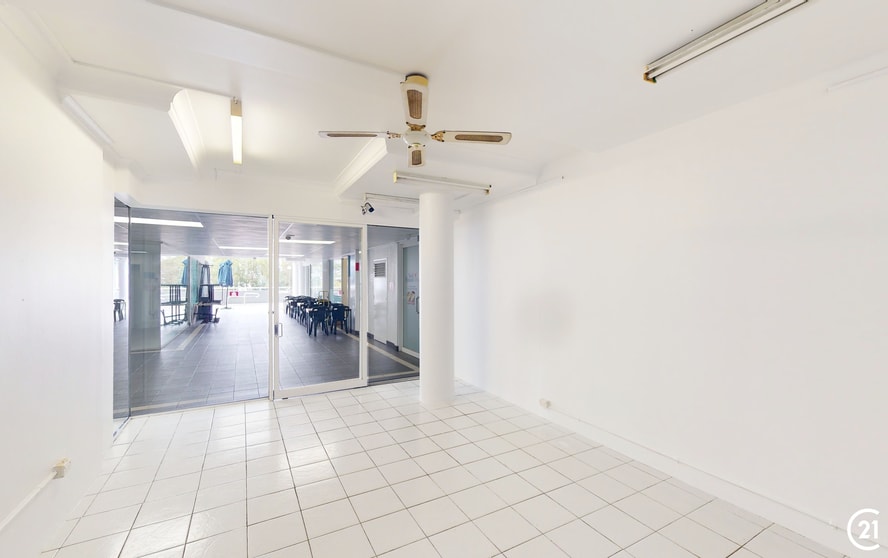 Click to view all images 12/71 Victoria Parade Nelson Bay NSW 2315 - Image 3