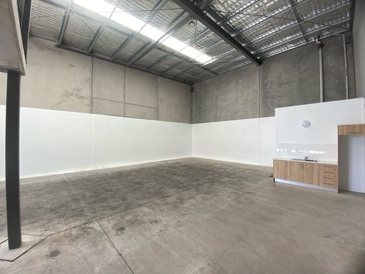 Click to view all images 5/24-26 Hancock Way Baringa QLD 4551 - Image 3
