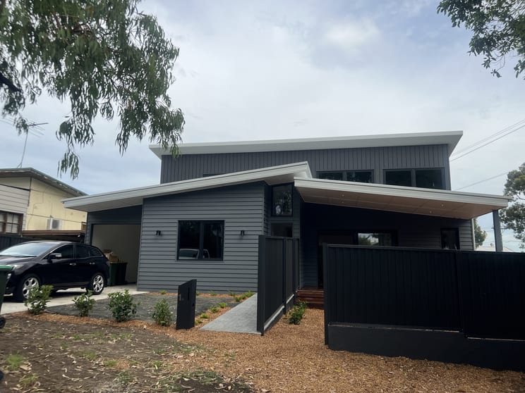 Click to view all images Caringbah NSW 2229 - Image 1