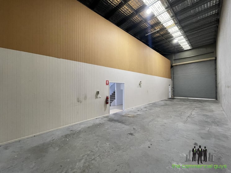 Click to view all images 4/10-24 Kabi Cct Deception Bay QLD 4508 - Image 2
