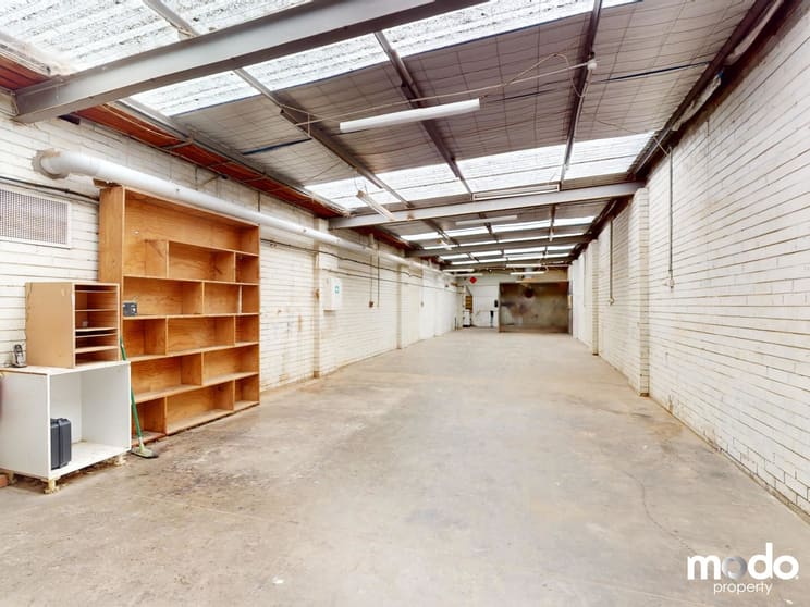 Click to view all images 7 Kent Lane Hawthorn VIC 3122 - Image 3