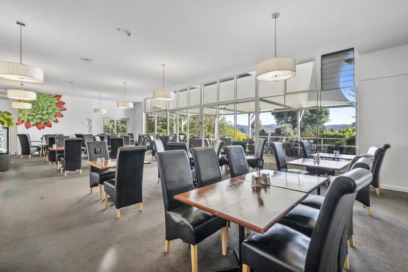 Click to view all images 11 Lower Domain Road Hobart TAS 7000 - Image 2