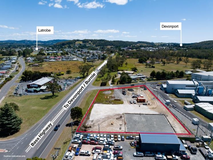 Click to view all images 2 Henry Street Latrobe TAS 7307 - Image 2