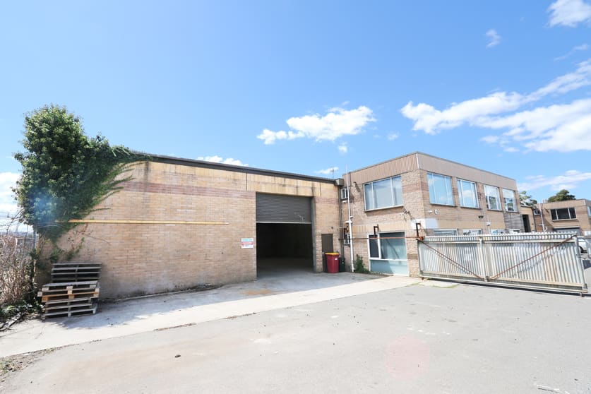 Click to view all images Unit 4/33 Churchill Park Drive Invermay TAS 7248 - Image 3