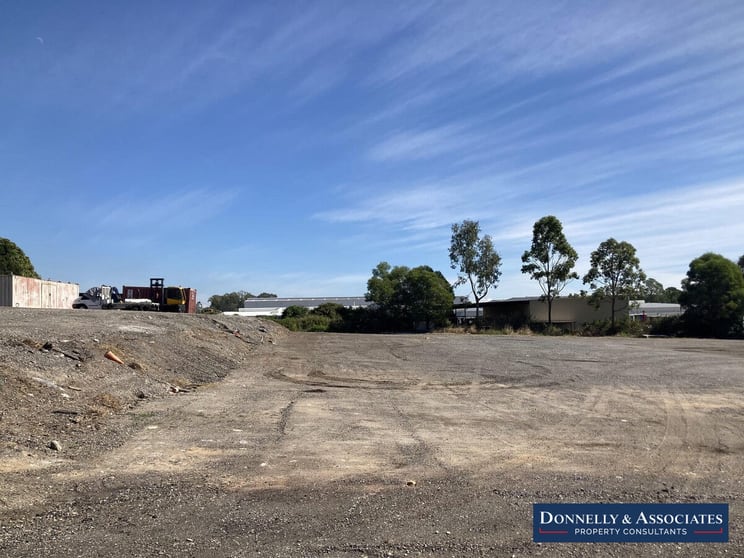 Click to view all images C/182 Tile Street Wacol QLD 4076 - Image 3