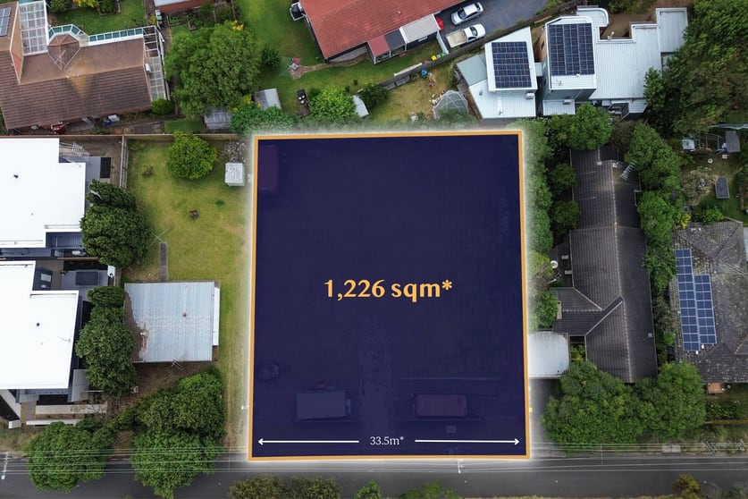 Click to view all images 24 - 26 Geelong Road Barwon Heads VIC 3227 - Image 2