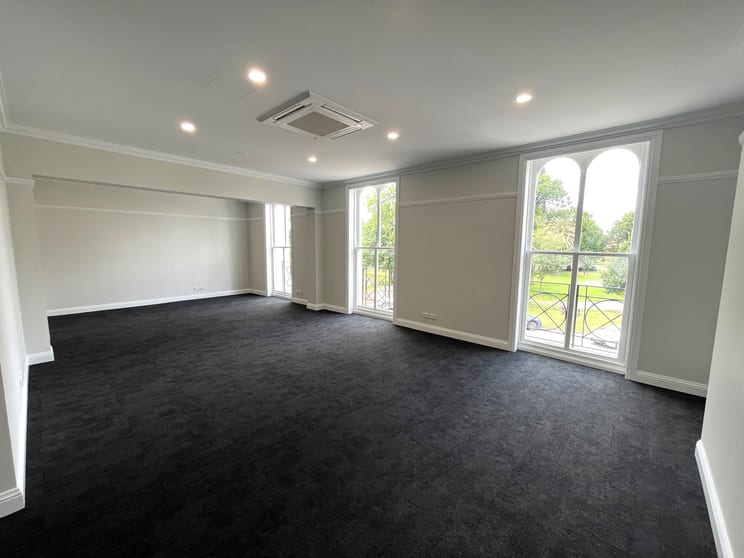 Click to view all images Level 1/21 Market Street Goulburn NSW 2580 - Image 3