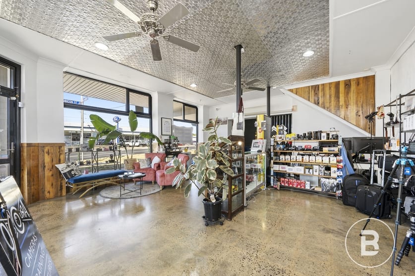 Click to view all images 2 Albert Street Sebastopol VIC 3356 - Image 2