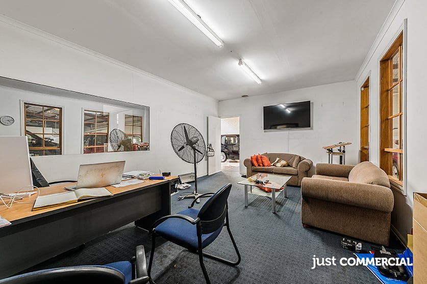 Click to view all images 18-20 Warner Street Oakleigh VIC 3166 - Image 2