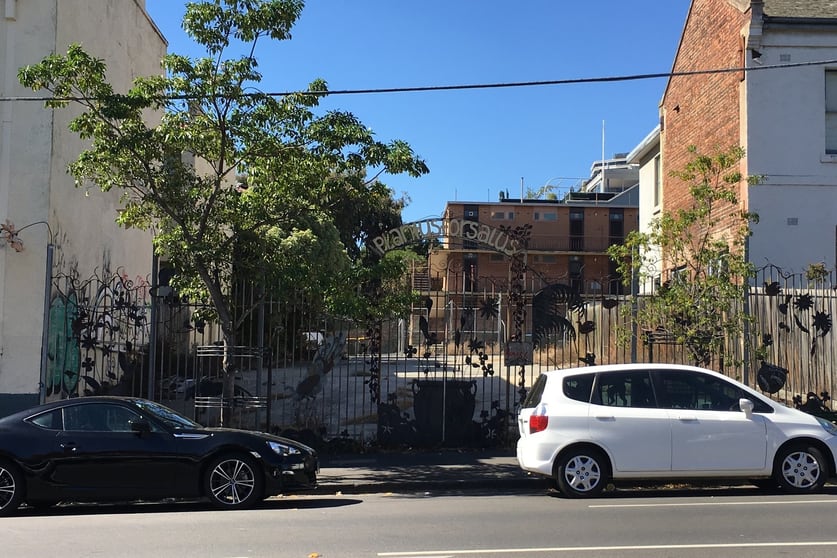 Click to view all images 30 Grey Street St Kilda VIC 3182 - Image 1