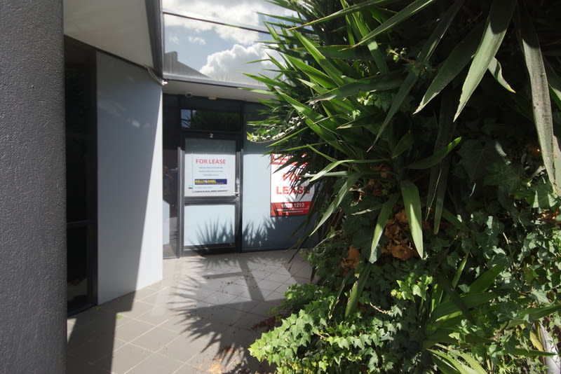 Click to view all images 2/233 Cardigan Street Carlton VIC 3053 - Image 1