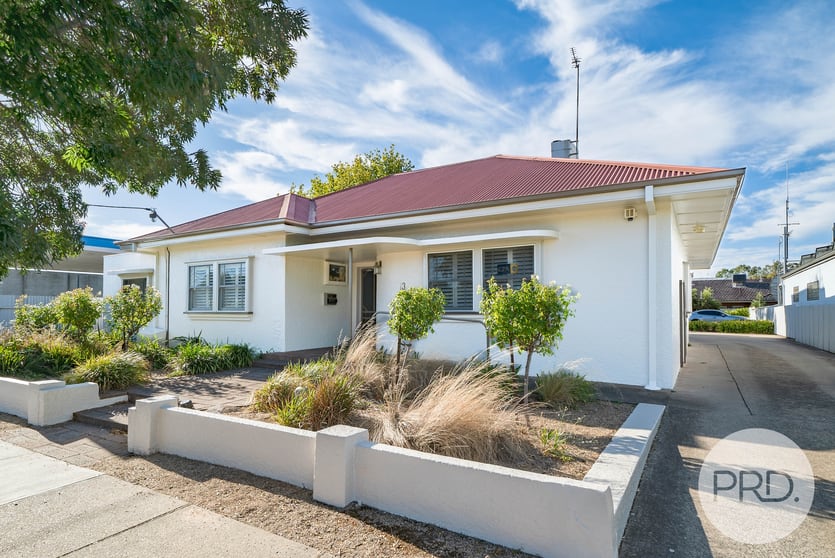 Click to view all images 13 Forsyth Street Wagga Wagga NSW 2650 - Image 1