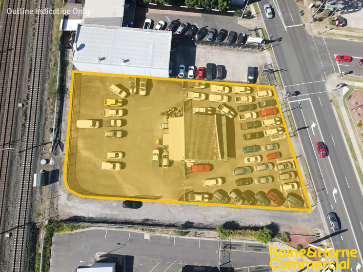 Click to view all images 23 Queen Street Campbelltown NSW 2560 - Image 2