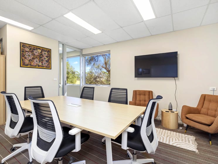Click to view all images Office 2, 5/35 Progress Street Mornington VIC 3931 - Image 1