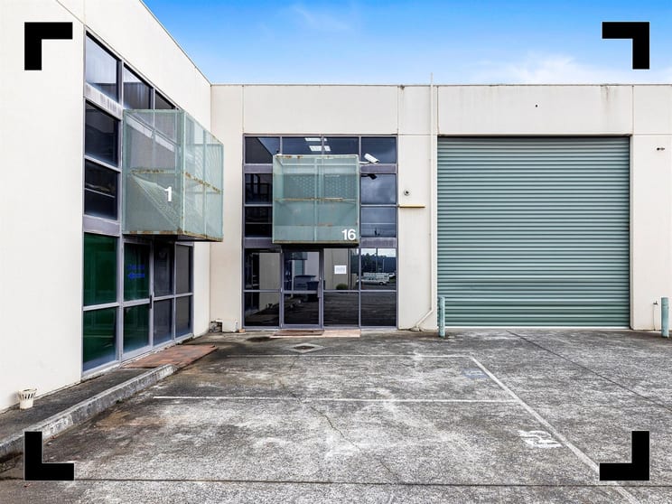 Click to view all images 16/35-47 Garden Road Clayton VIC 3168 - Image 1