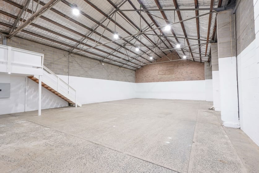 Click to view all images 3/228-232 Taren Point Road Caringbah NSW 2229 - Image 2