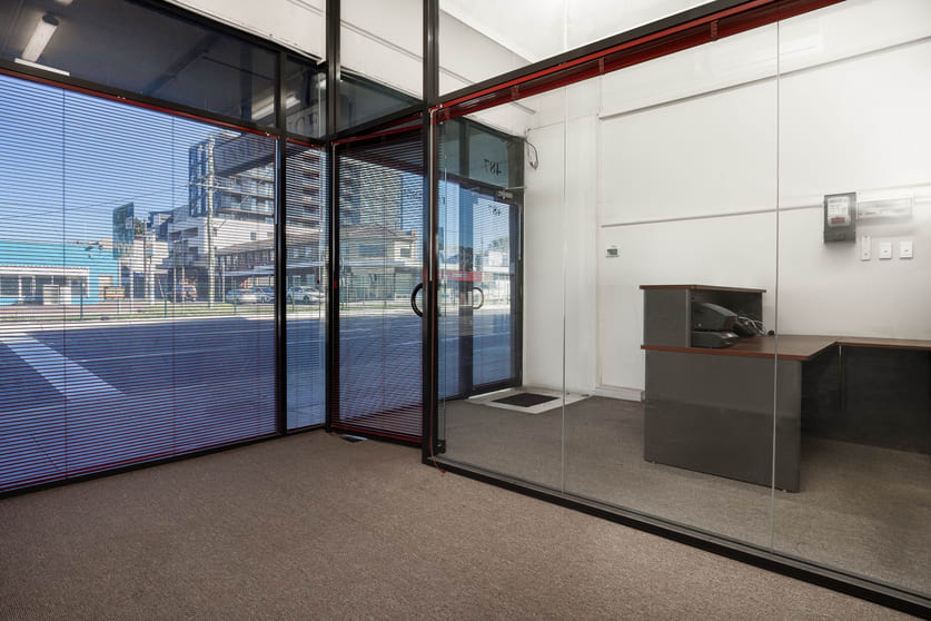 Click to view all images 487 South Road Bentleigh VIC 3204 - Image 2