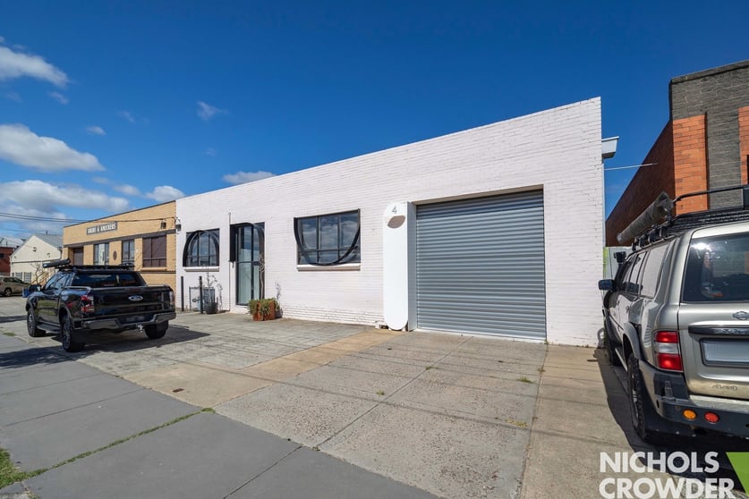 Click to view all images 4 Alex Avenue Moorabbin VIC 3189 - Image 1