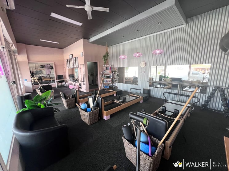 Click to view all images 193 Fenaughty Street Kyabram VIC 3620 - Image 3
