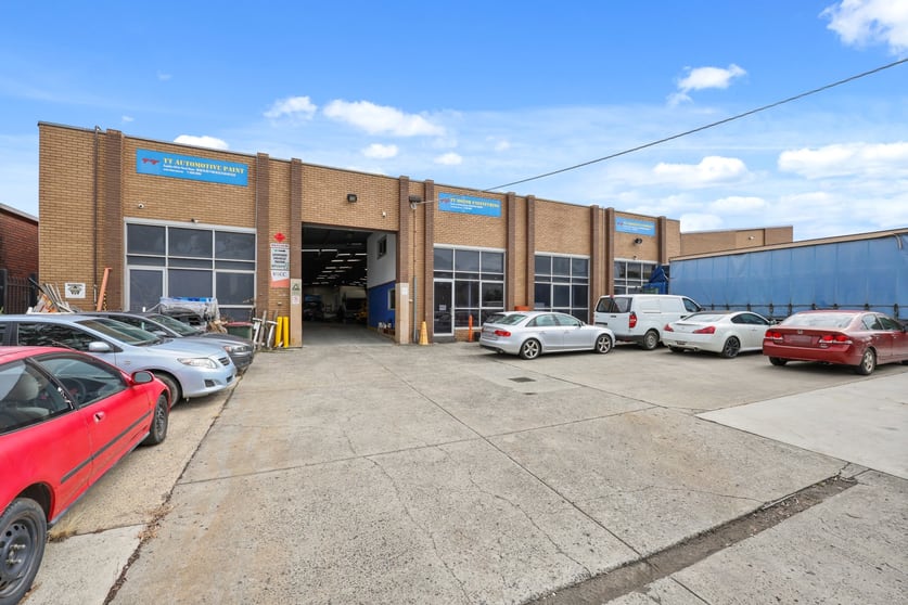 Click to view all images 23 Winterton Road Clayton VIC 3168 - Image 1