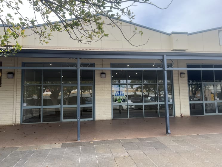 Click to view all images 2/241 Hannan Street Kalgoorlie WA 6430 - Image 1