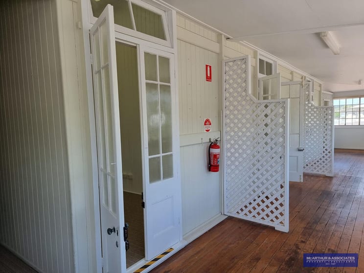 Click to view all images Yeppoon QLD 4703 - Image 2
