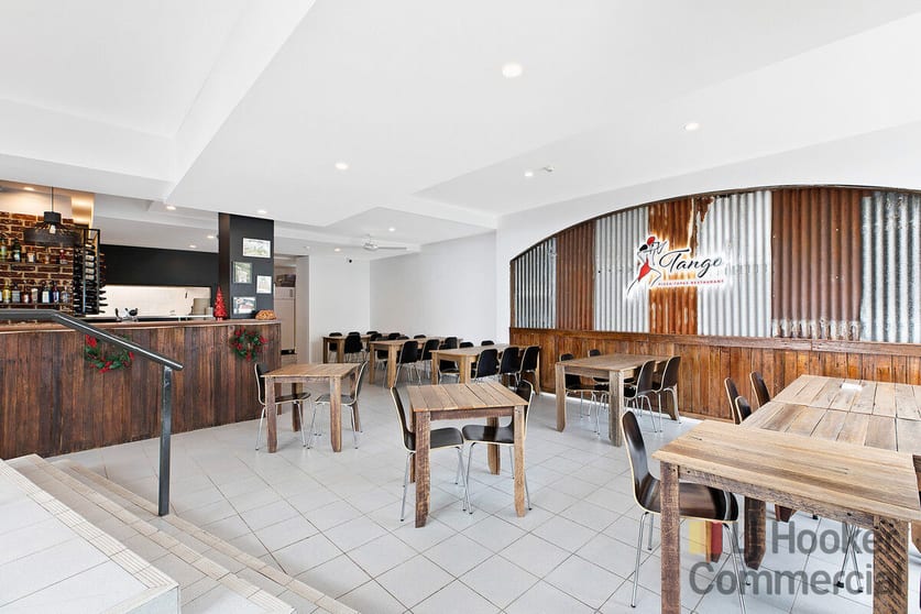 Click to view all images 3/1a Tuggerah Parade The Entrance NSW 2261 - Image 3