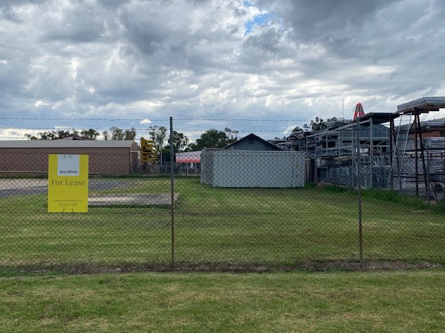 Click to view all images Yard/60 Oliver Street Inverell NSW 2360 - Image 1