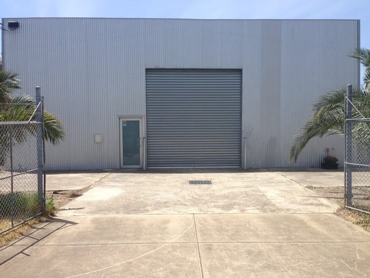 Click to view all images 10 Sarah Street Campbellfield VIC 3061 - Image 2