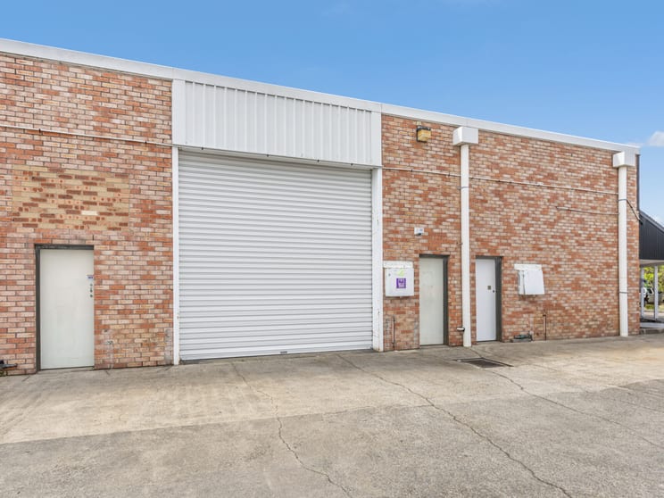 Click to view all images 4/3 White Place South Windsor NSW 2756 - Image 1