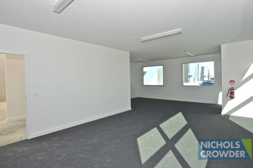 Click to view all images 6/112 Colemans Road Carrum Downs VIC 3201 - Image 3