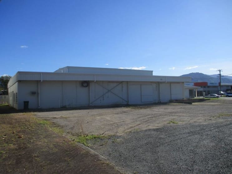 Click to view all images 13 Redden Street Portsmith QLD 4870 - Image 3