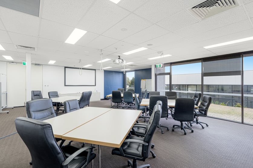 Click to view all images Ferntree Business Park 10 Ferntree Place Notting Hill VIC 3168 - Image 3