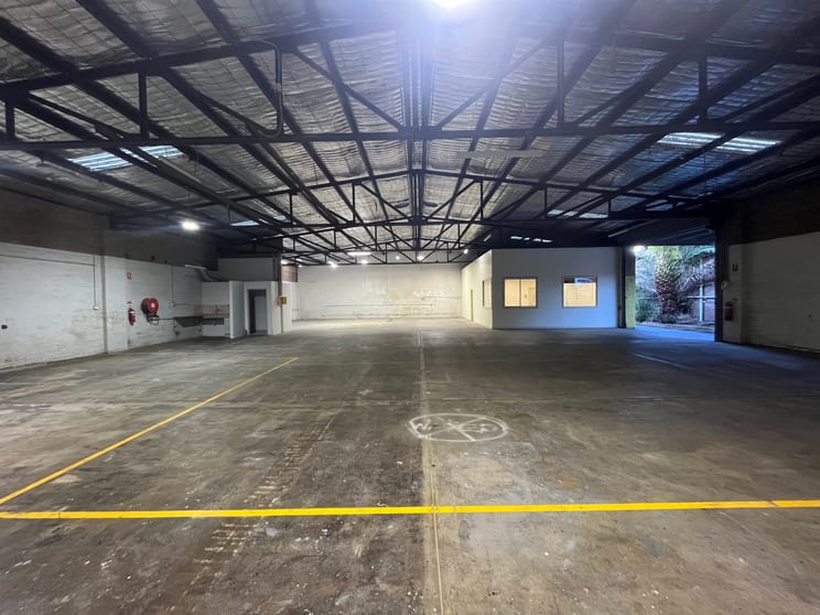 Click to view all images 20 Waltham Street Artarmon NSW 2064 - Image 2