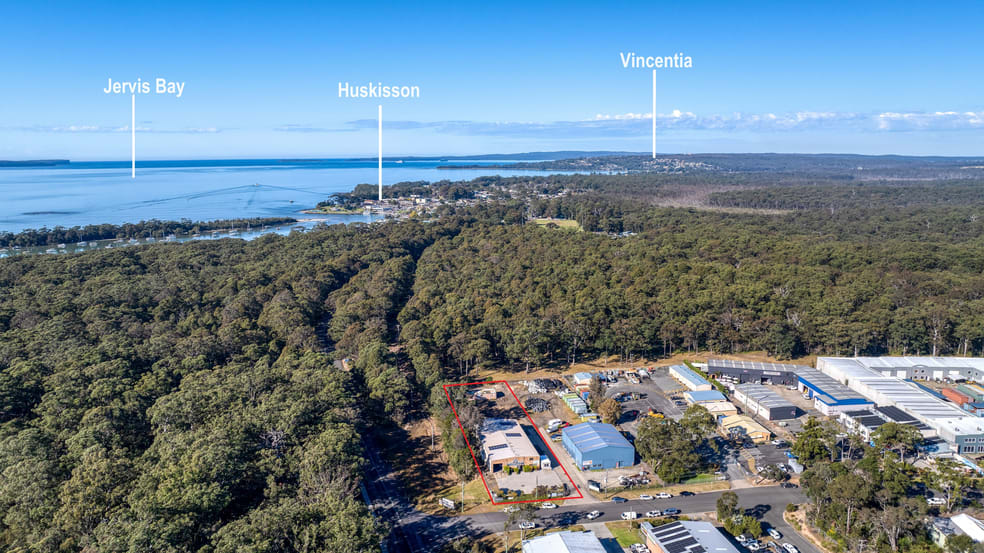 Click to view all images 1 Erina Road Huskisson NSW 2540 - Image 1